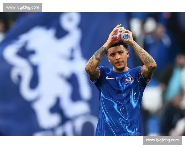 世俱杯上半区格局生变:切尔西孤军奋战,南美劲旅挑战中东新贵 世俱杯上半区格局生变:切尔西孤军奋战,南美劲旅挑战中东新贵