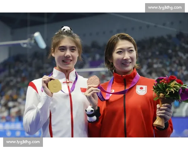 泳池之外的羁绊:张雨霏与池江璃花子的 WAKUKU 之约 泳池之外的羁绊:张雨霏与池江璃花子的 WAKUKU 之约