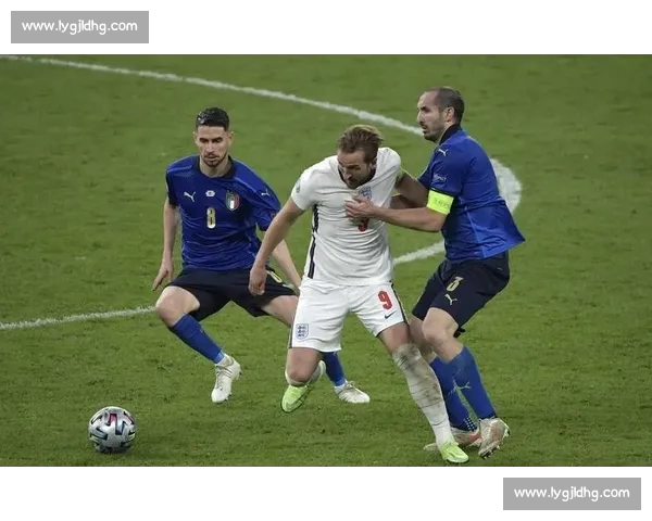 乌克兰迎战北马其顿关键对决胜负走向引发广泛关注欧洲赛场焦点