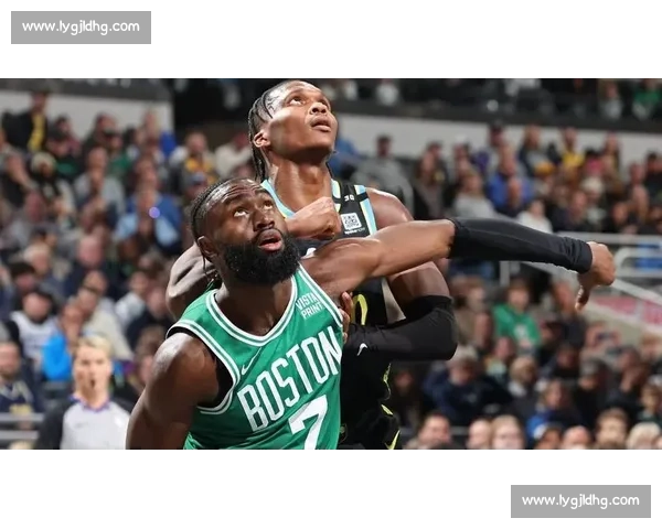NBA东部焦点对决热火vs凯尔特人巅峰直播全程解析战术看点前瞻 NBA东部焦点对决热火vs凯尔特人巅峰直播全程解析战术看点前瞻